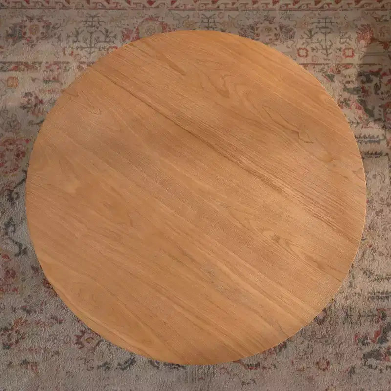 Tavolino da Caffè Rotondo in Legno da 31,1 Pollici con Base Intagliata – Finitura Quercia Naturale, per Soggiorno e Ambienti Rustici