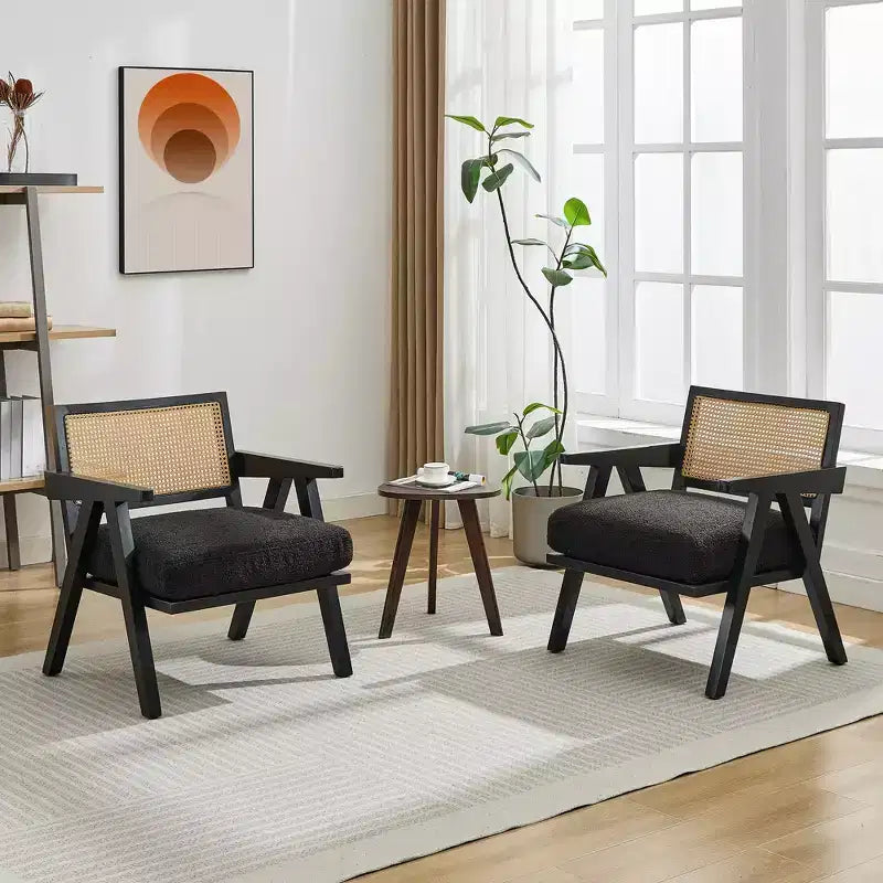 Sedia rustica in legno con braccioli, schienale in rattan e cuscino in lino – 74,9 cm H x 69,3 cm L x 67,8 cm P, capacità 136 kg