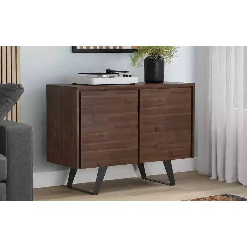 Credenza Buffet in Legno Massello di Acacia da 104 cm, 2 Ante, 4 Ripiani Regolabili – 76 cm H x 103 cm L x 43 cm P, Marrone Carbone Invecchiato