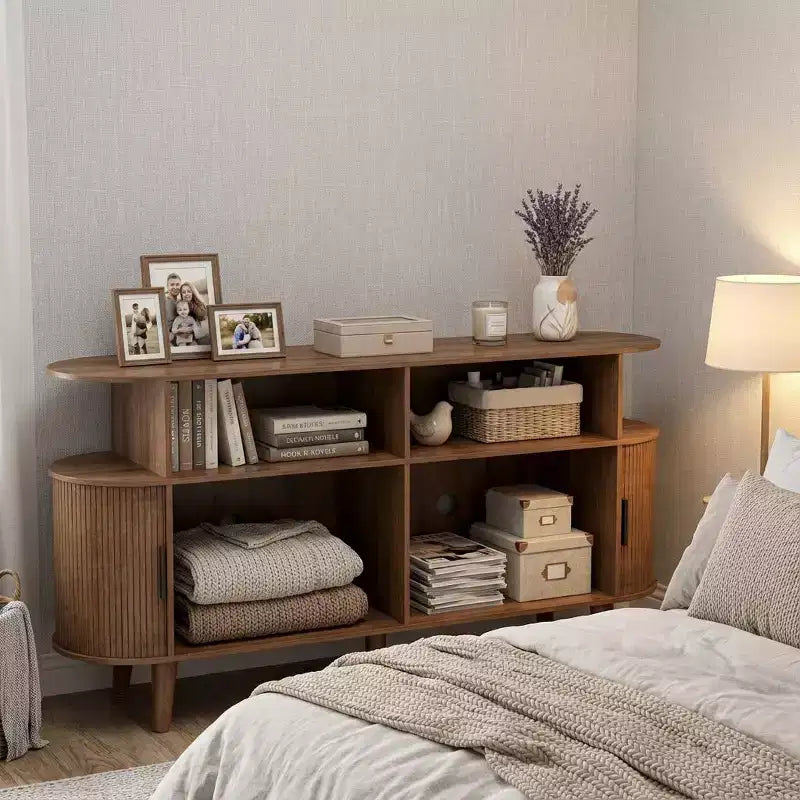 Mobile Portadischi scanalato di metà secolo con porta vinili, 6 cassetti, 2 ante – 140 cm L x 40 cm P x 76,5 cm H, Legno di noce